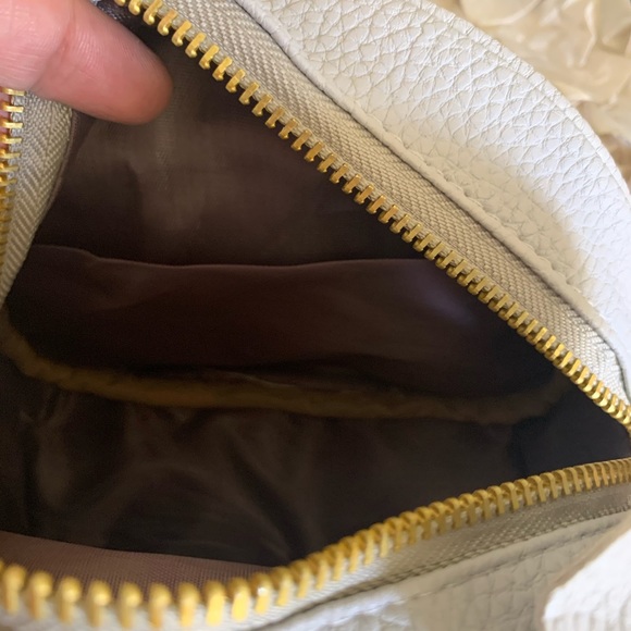 ✨NEW✨Mickey Ears PU leather mini bag ✨🛍💖 - Picture 4 of 8